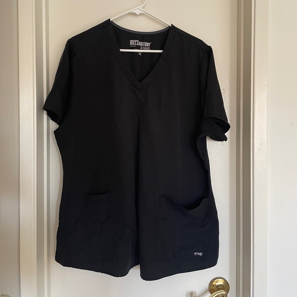 Grey's Anatomy Scrubs Set - Comes with Matching Pants - Picture 1 of 6